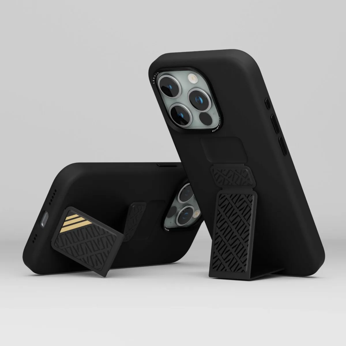 Levelo Morphix Silicone Case With Leather Grip For iPhone 15 - Black