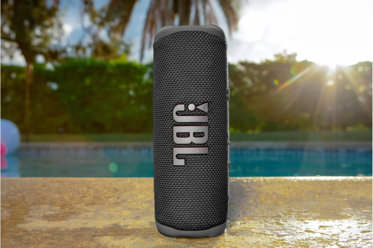 JBL Flip 6 Bluetooth Lautsprecher Schwarz